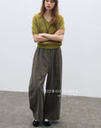 17q12 y elastic-waist pants