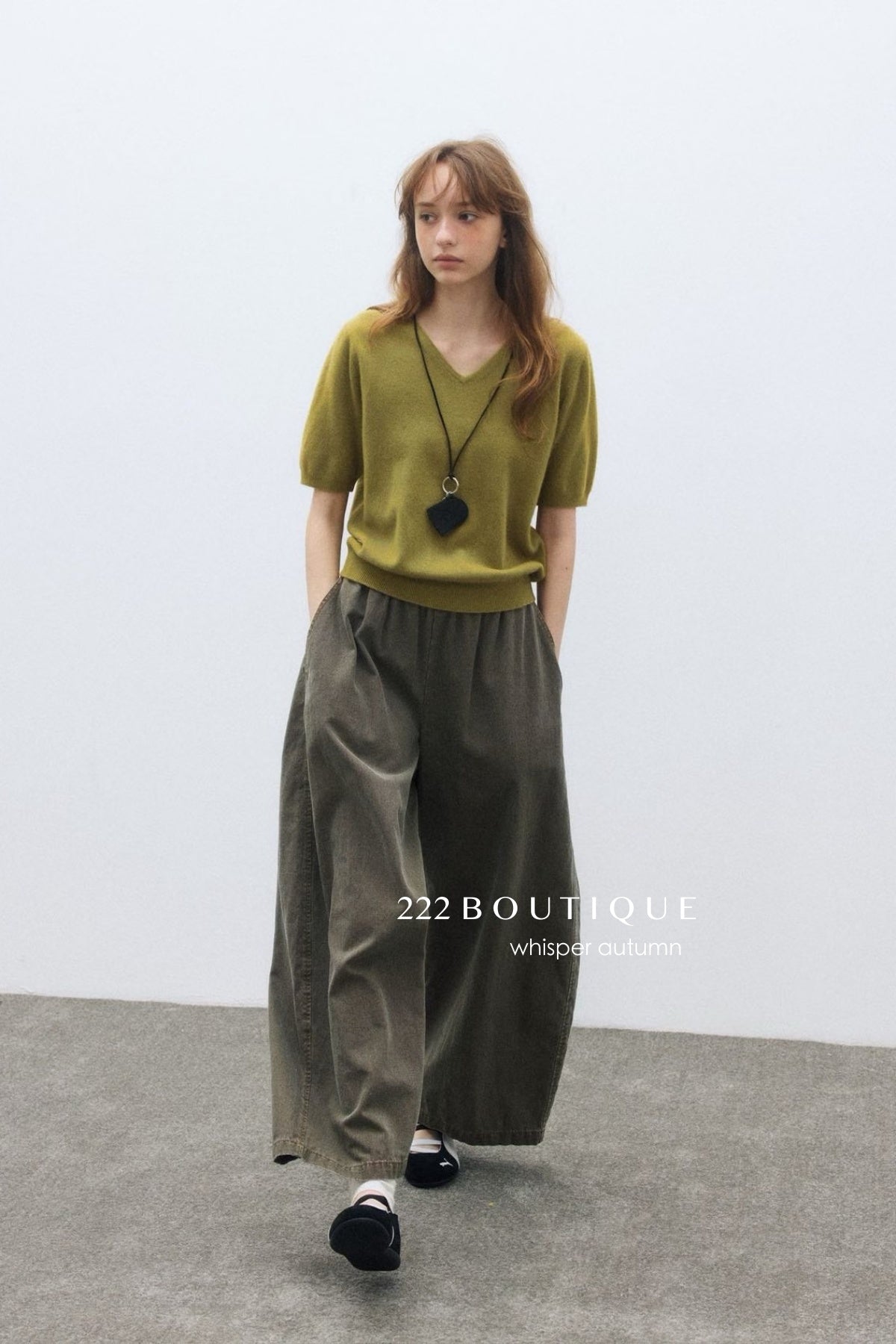 17q12 y elastic-waist pants