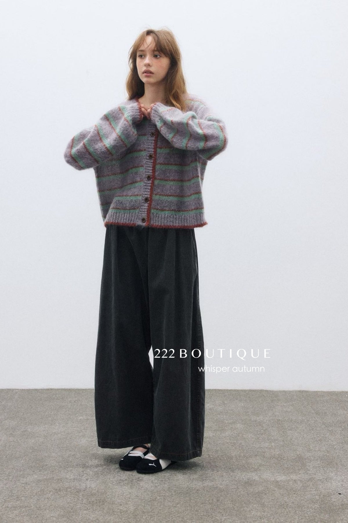 17q12 y elastic-waist pants