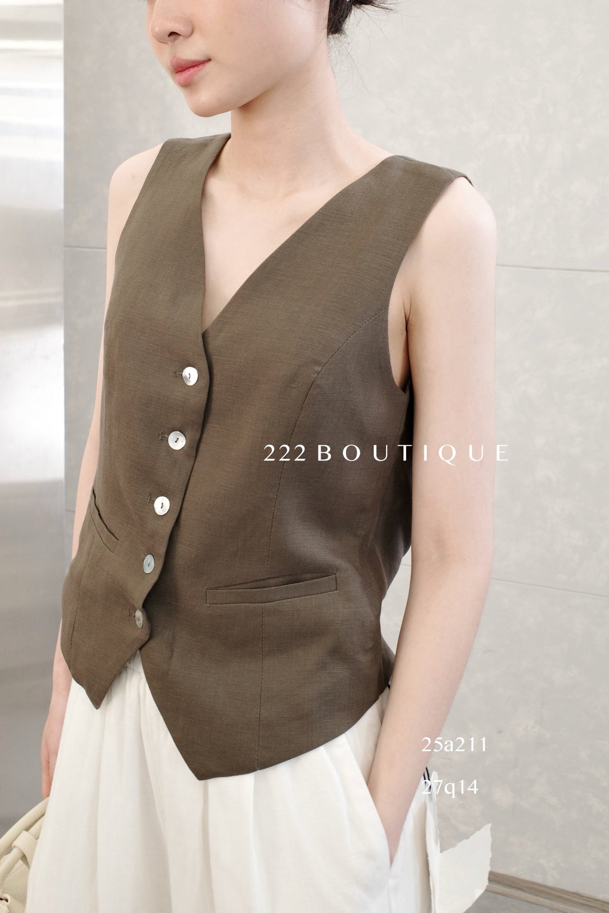 25a211- LINEN VEST