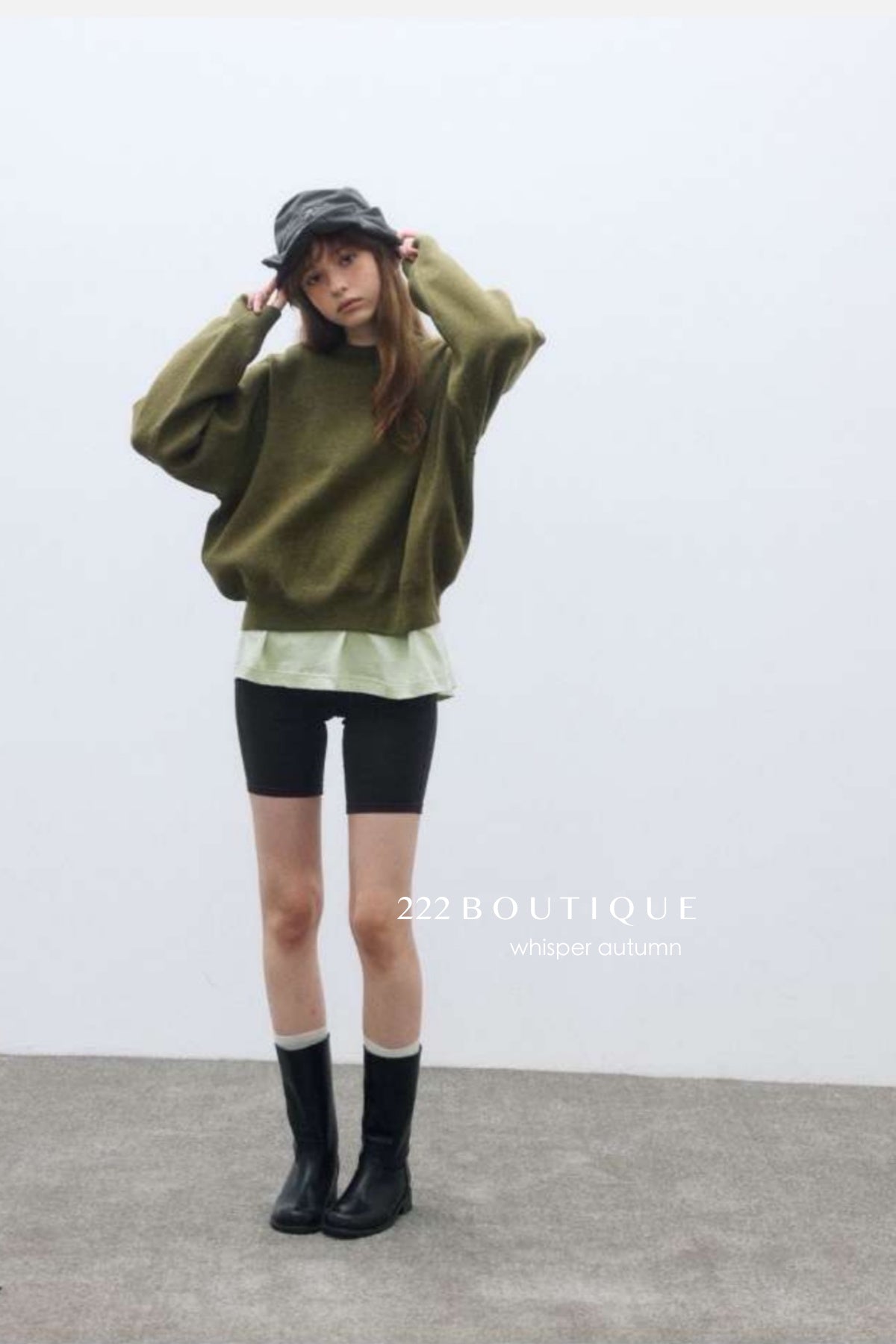 17a19 Round-neck cashmere sweater