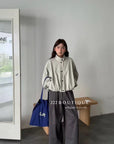 16q34 Basic elastic-waist khaki trousers