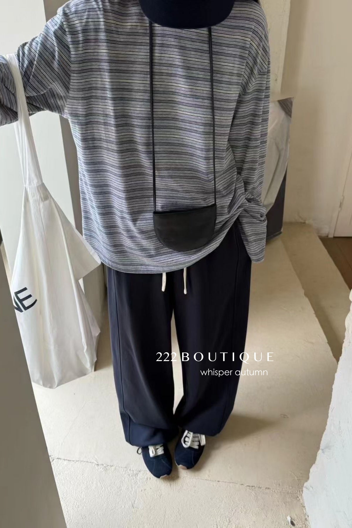 17q15 Cotton jogger trousers with elastic wais