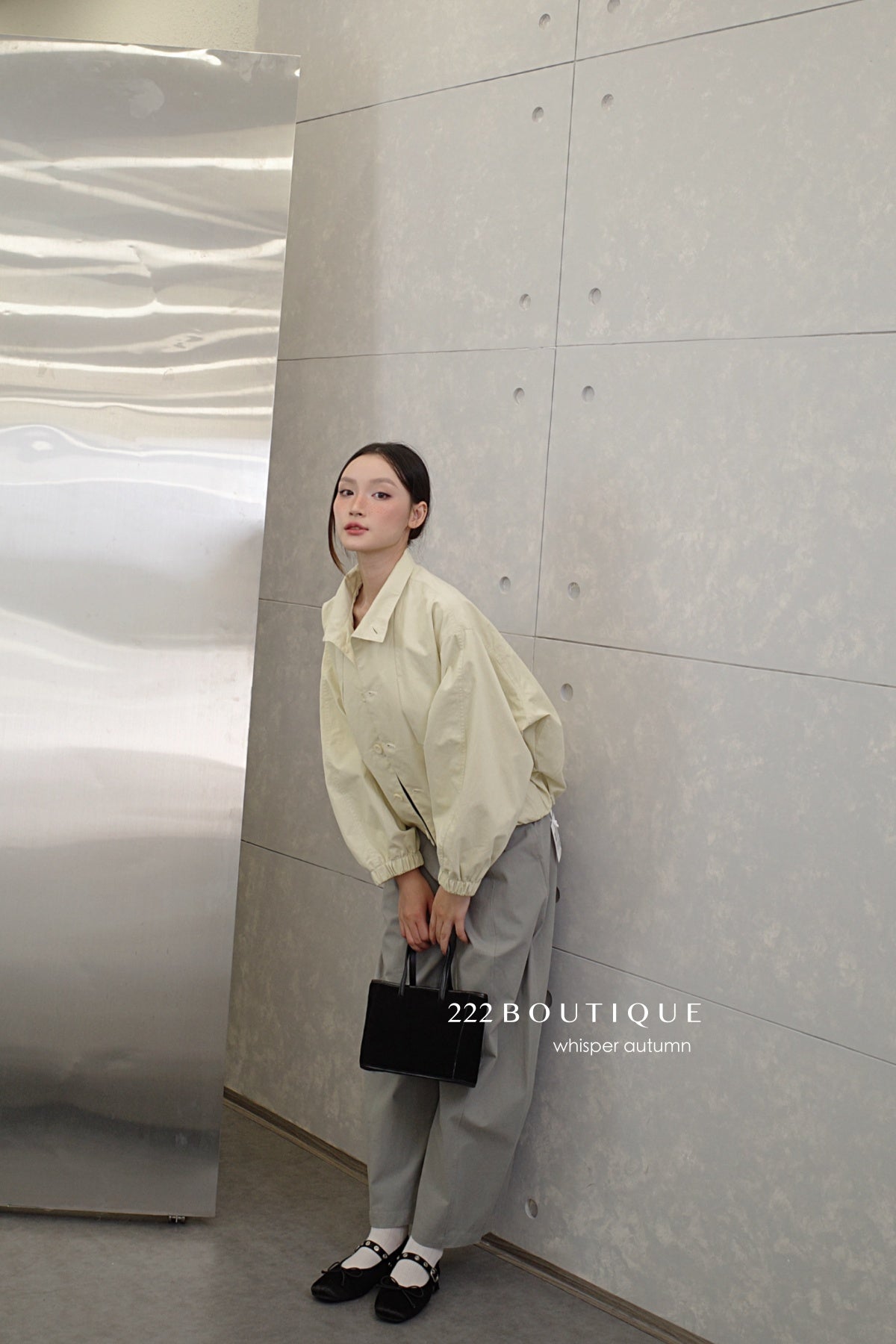16a5 Lightweight khaki jacket with high collar