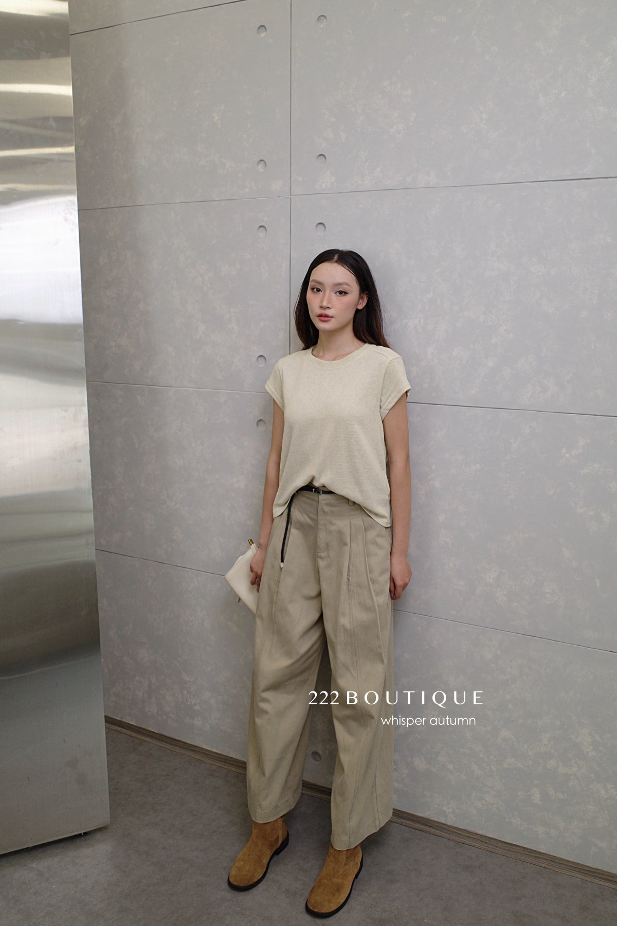 16A8 Basic Mongtoghi cashmere top