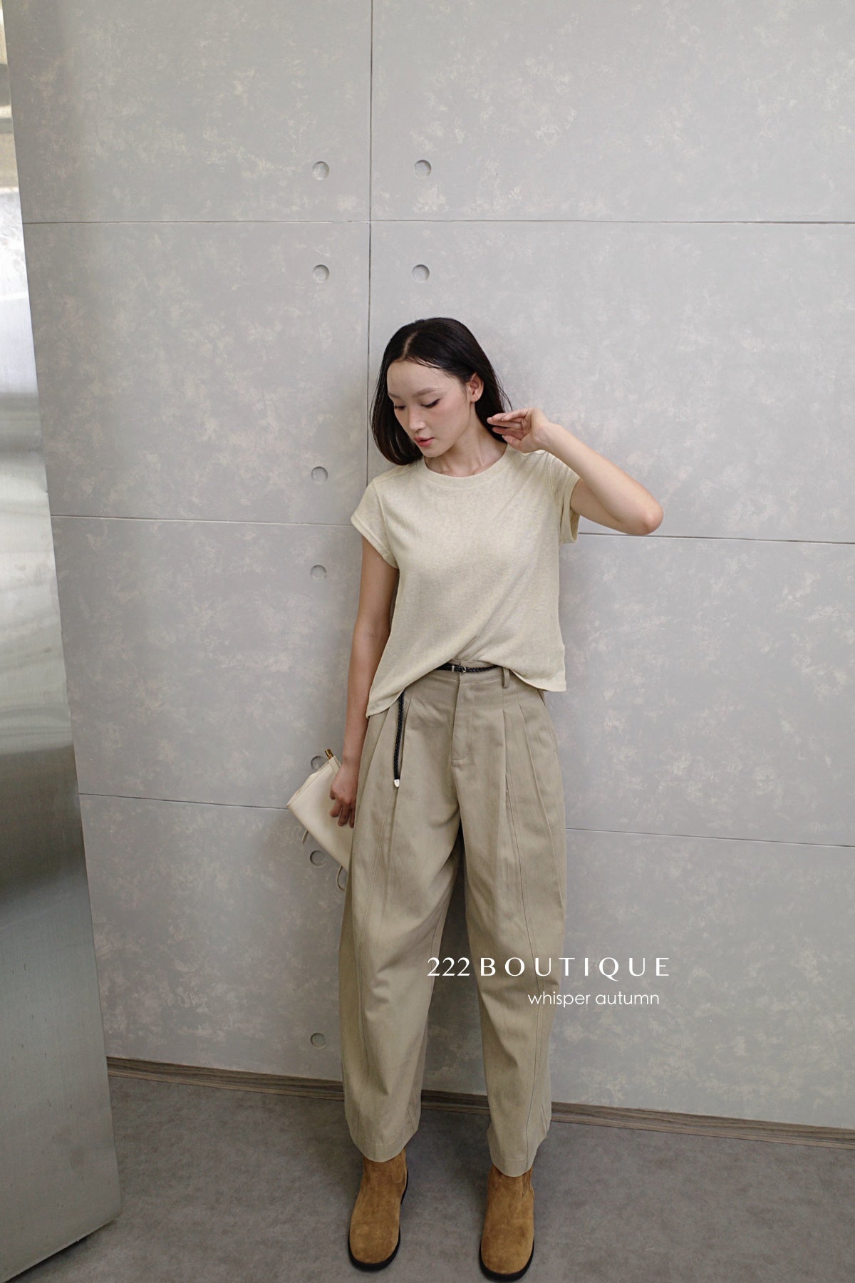16A8 Basic Mongtoghi cashmere top