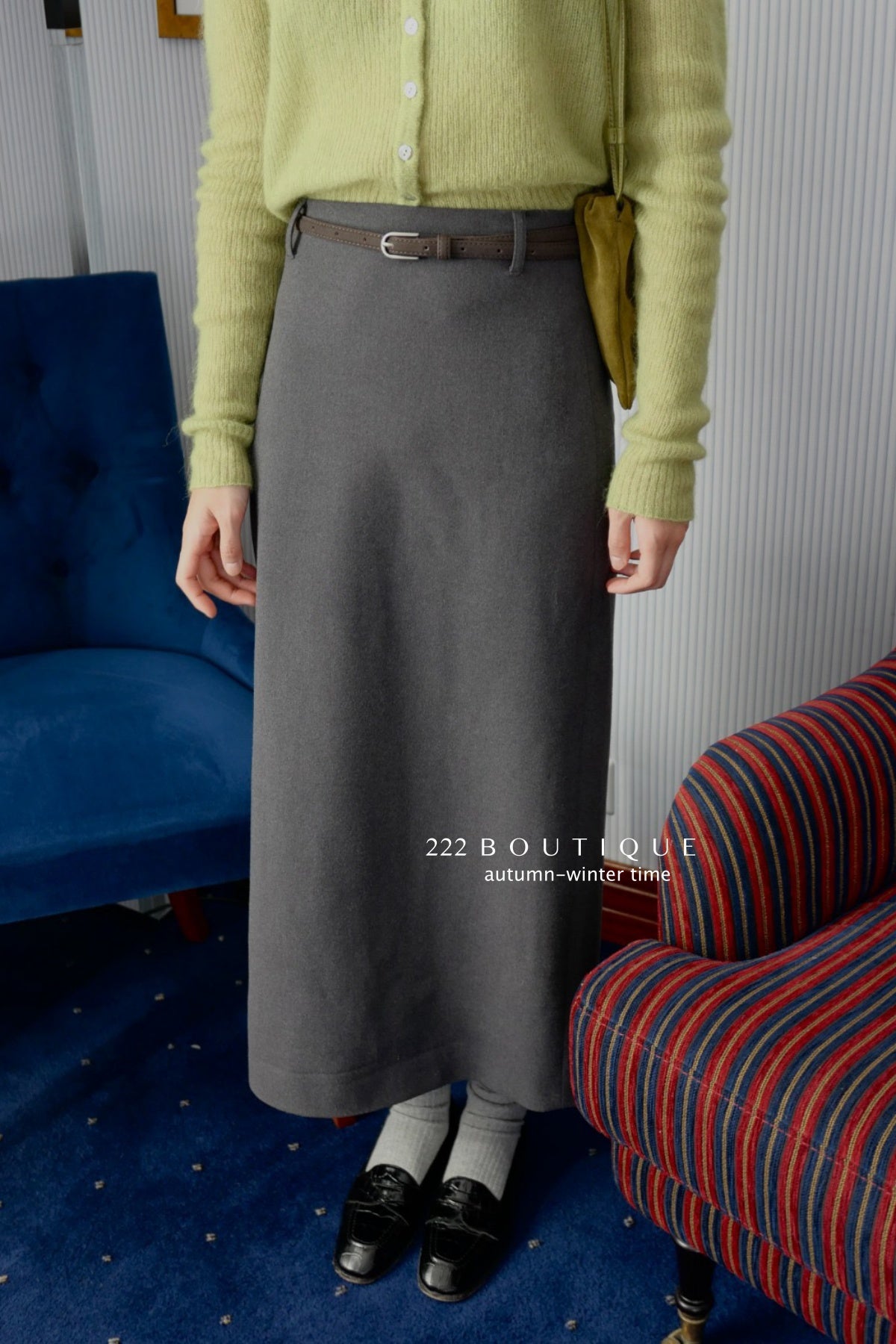 17v12 Poly pencil midi skirt