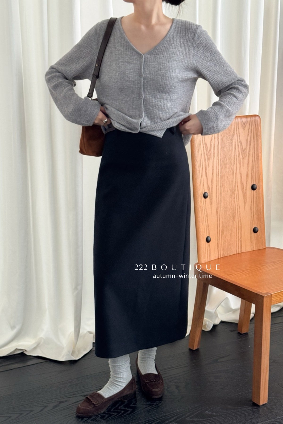 17v12 Poly pencil midi skirt