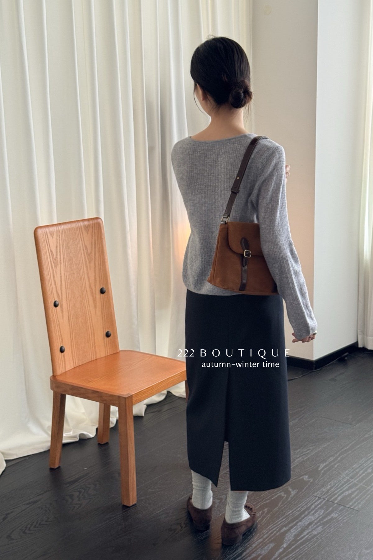 17v12 Poly pencil midi skirt