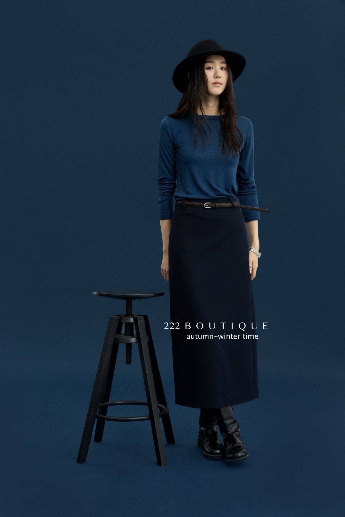 17v12 Poly pencil midi skirt