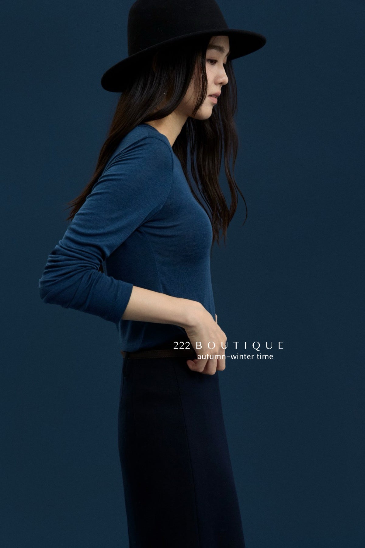 17v12 Poly pencil midi skirt