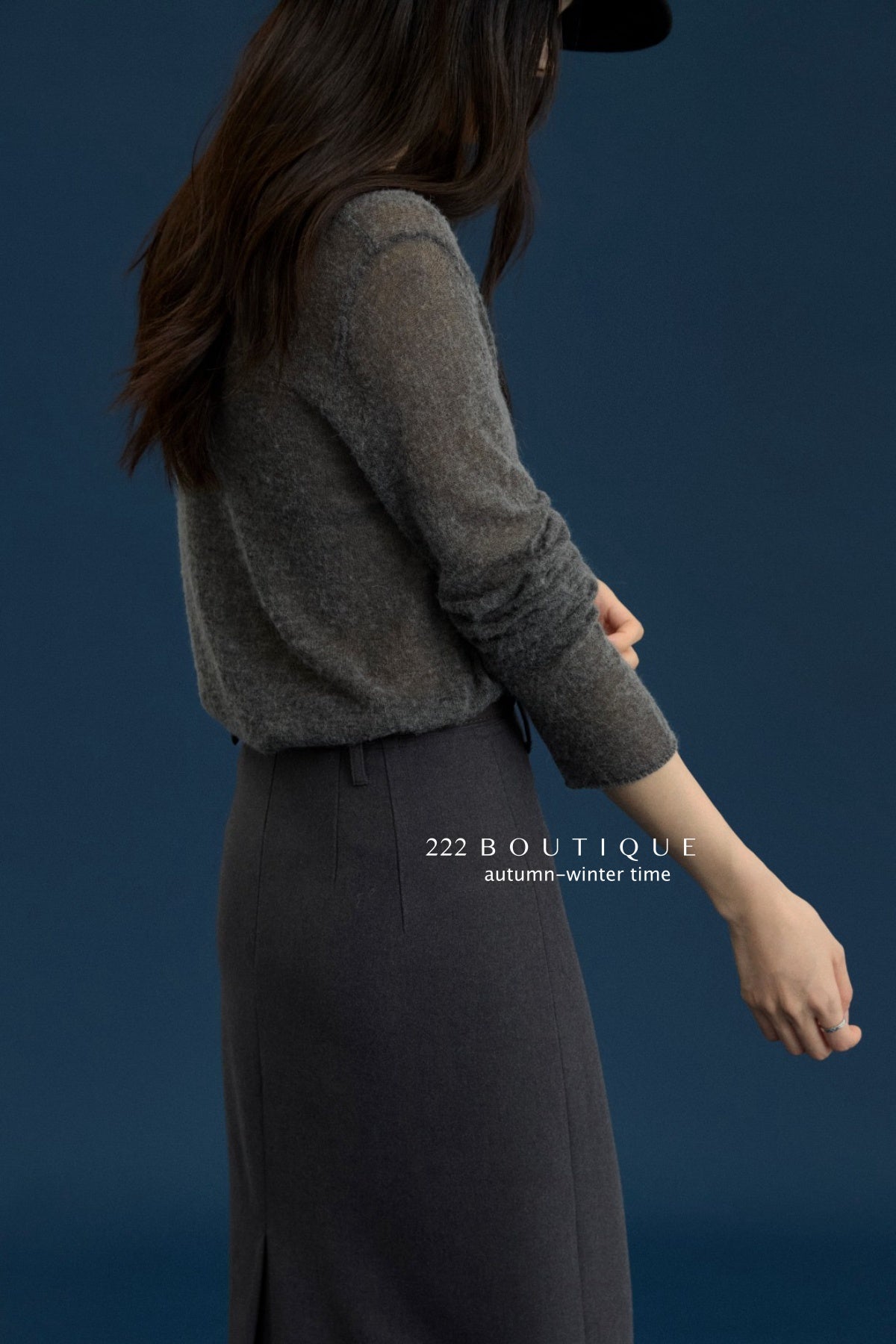 17v12 Poly pencil midi skirt