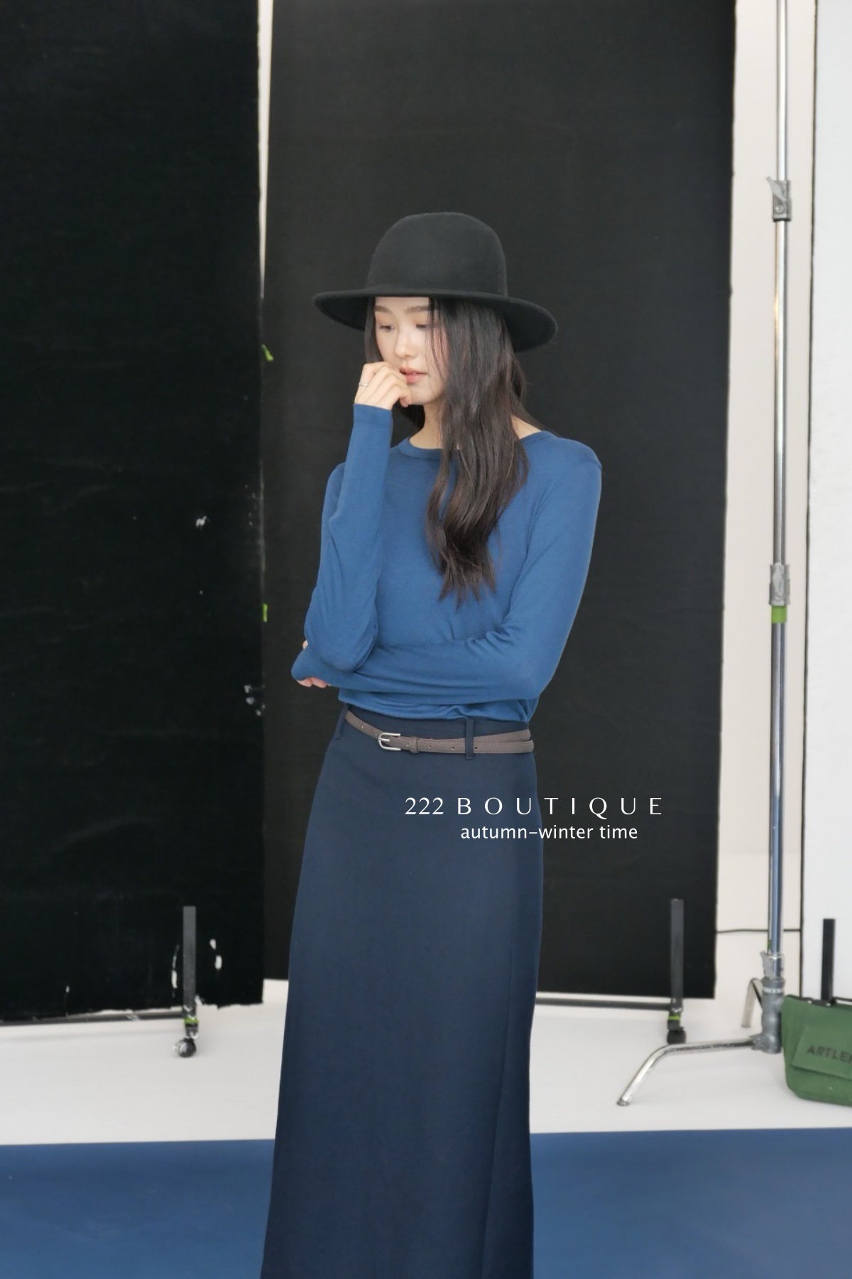 17v12 Poly pencil midi skirt