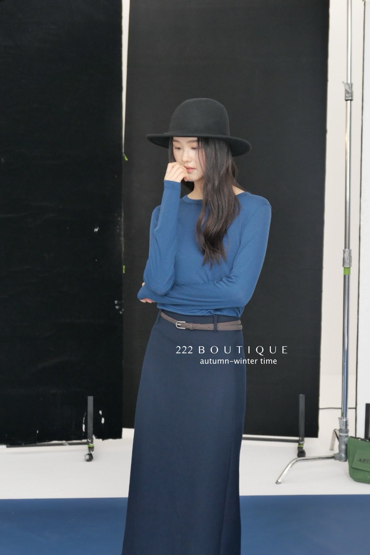 17v12 Poly pencil midi skirt