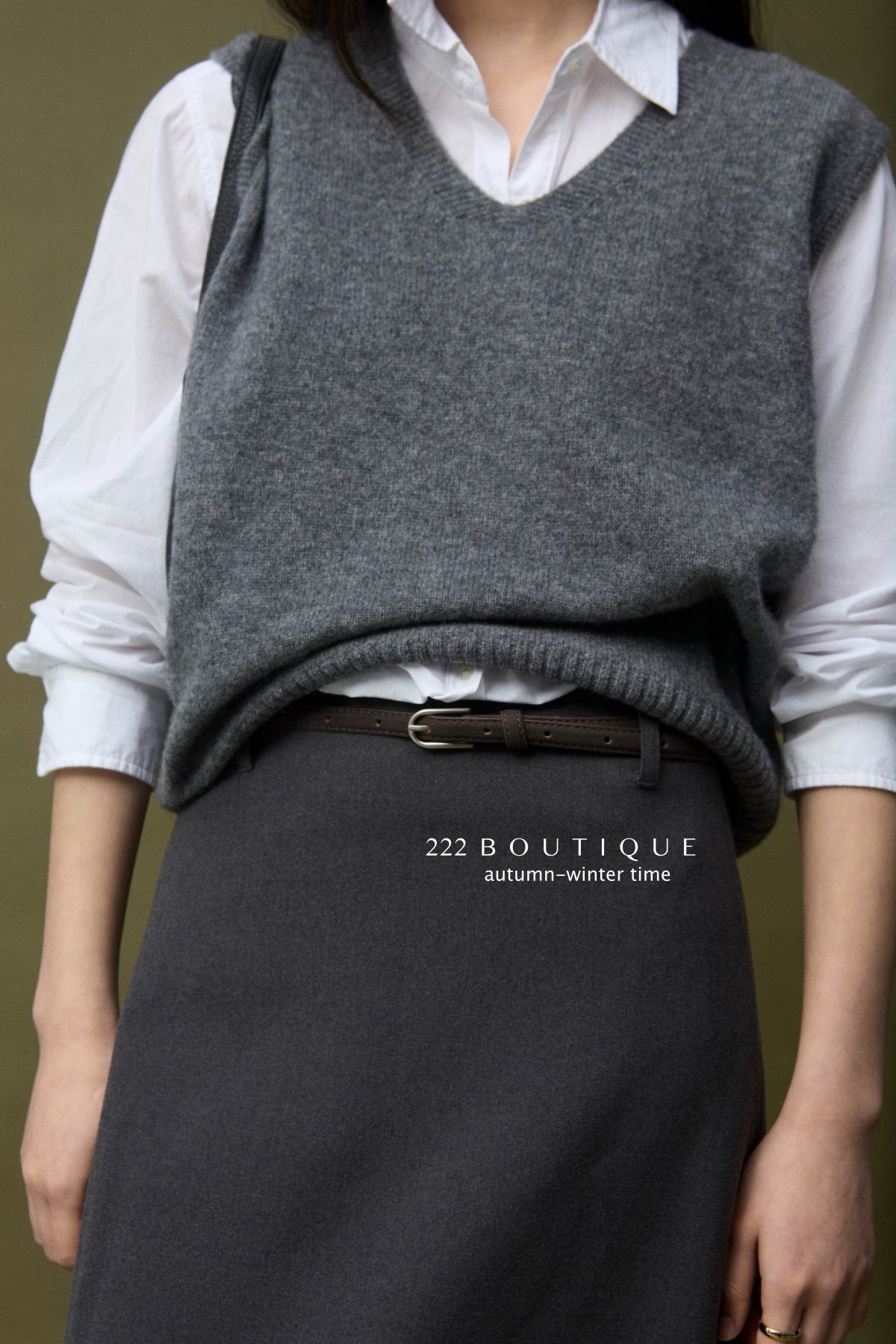 17v12 Poly pencil midi skirt