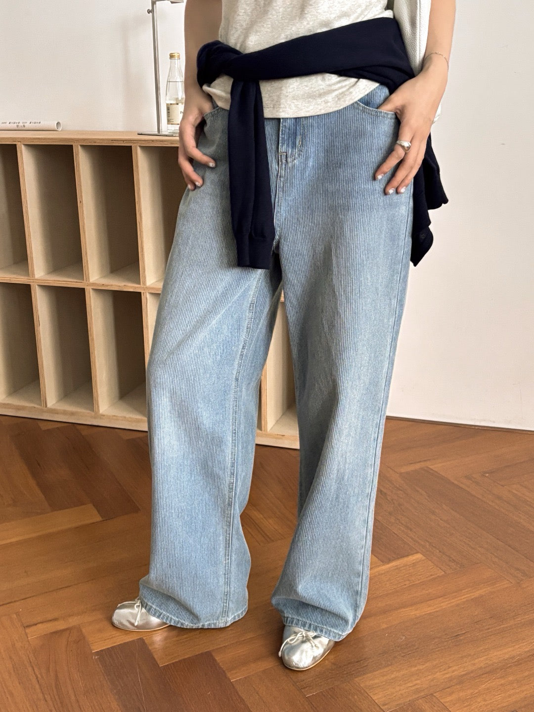 17q23 Straight-leg jeans