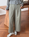 17q24 Basic wool-blend khaki shorts with elastic waist