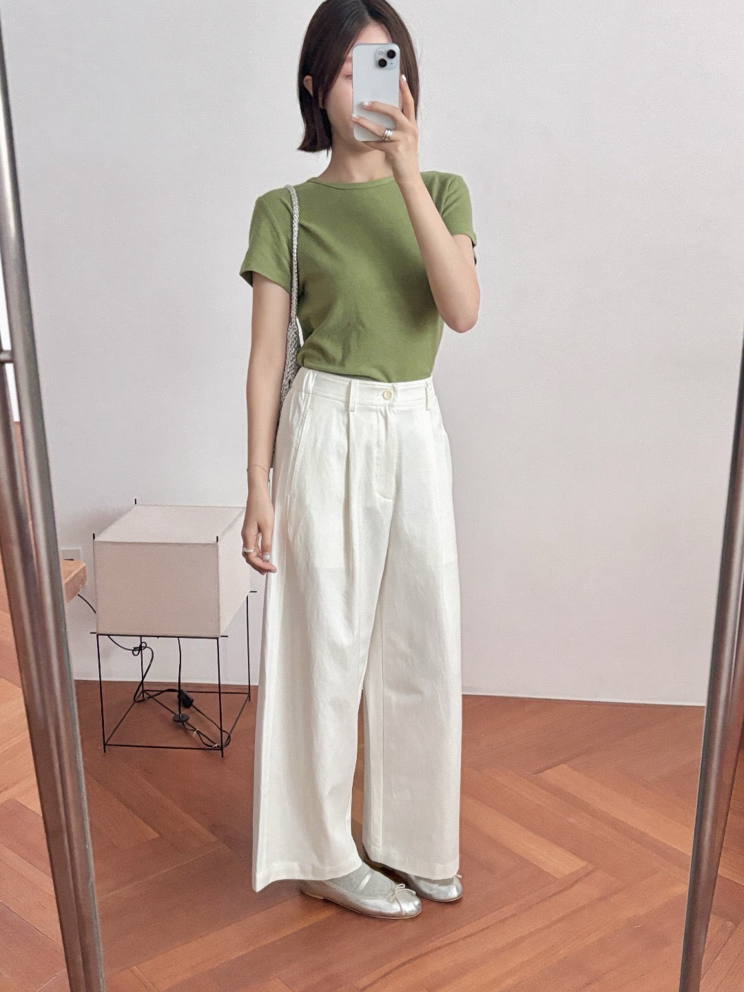 17q24 Basic wool-blend khaki shorts with elastic waist