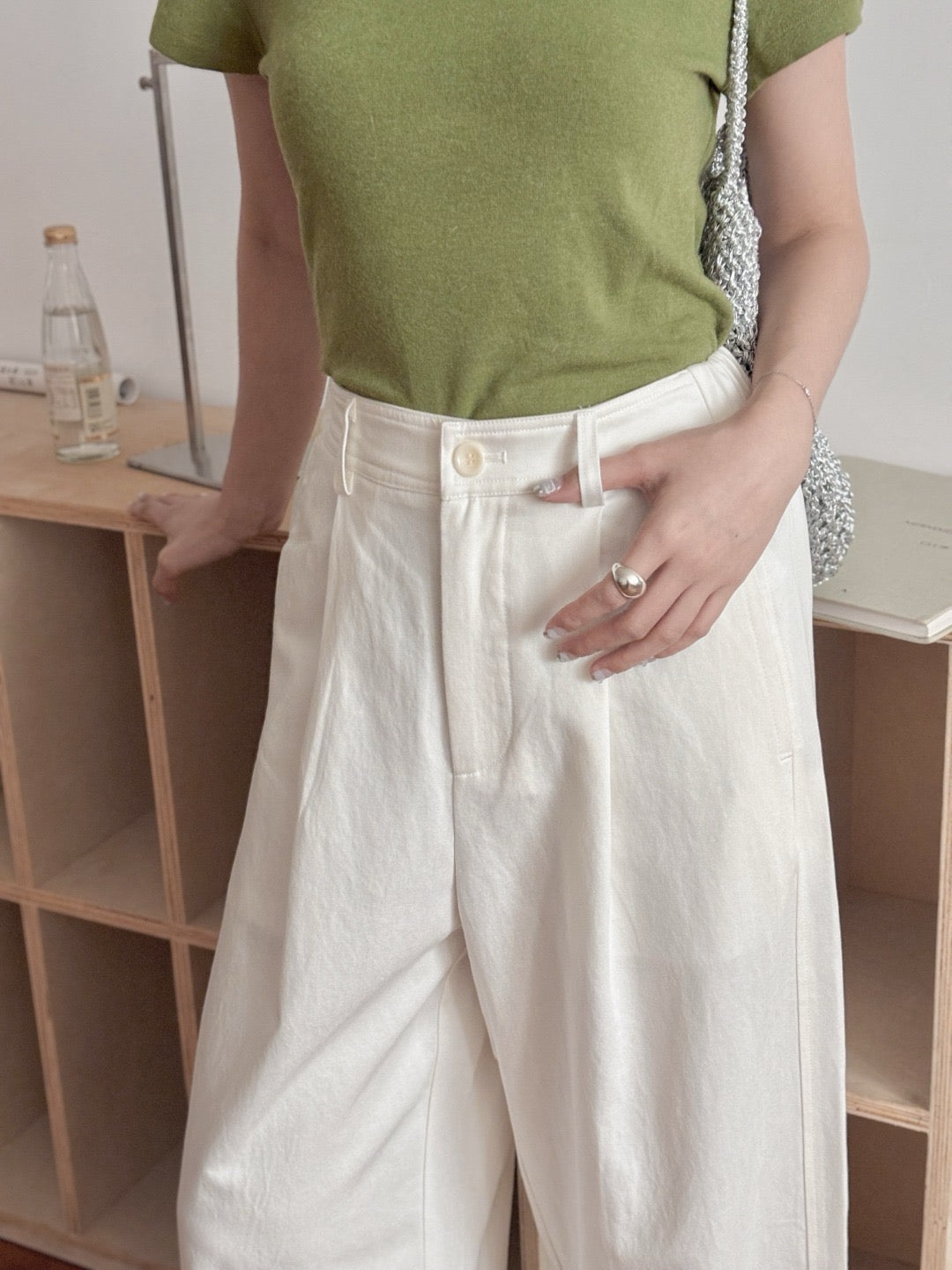17q24 Basic wool-blend khaki shorts with elastic waist