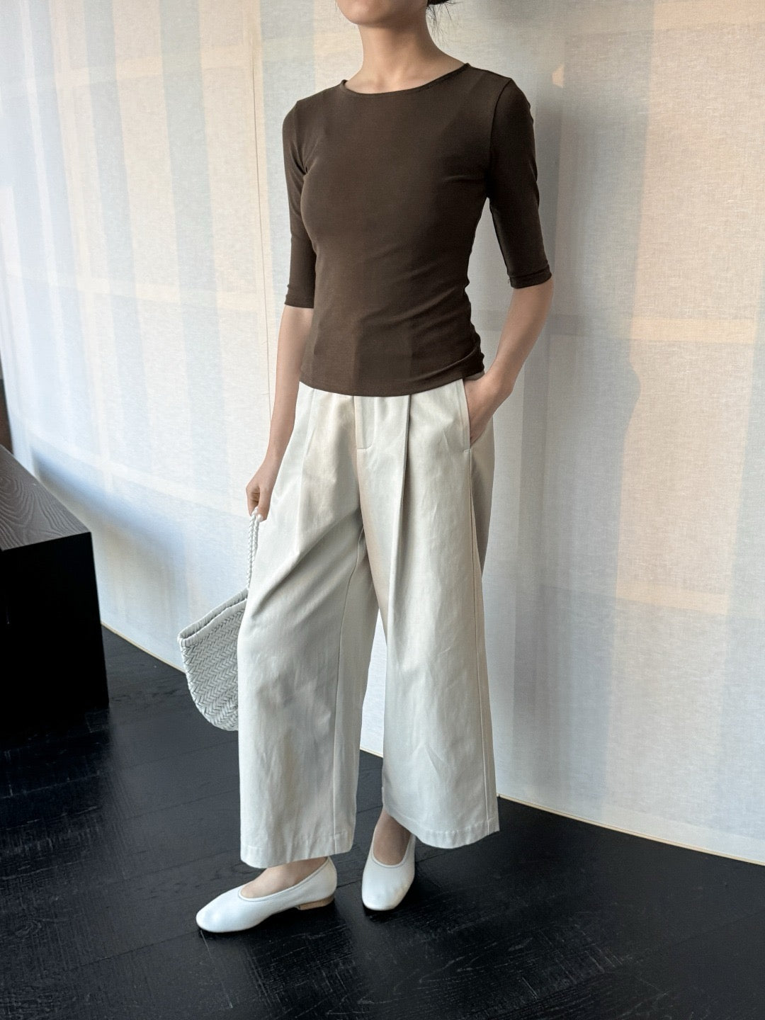 17q24 Basic wool-blend khaki shorts with elastic waist