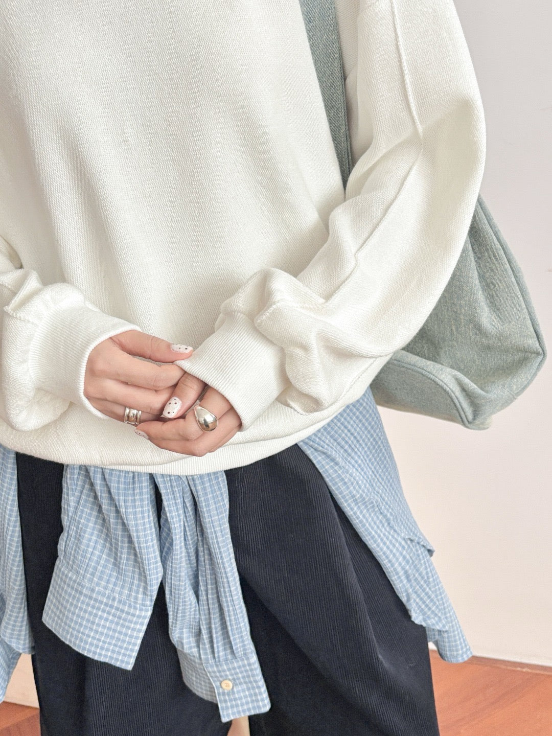 17a34 Basic crew-neck sweater
