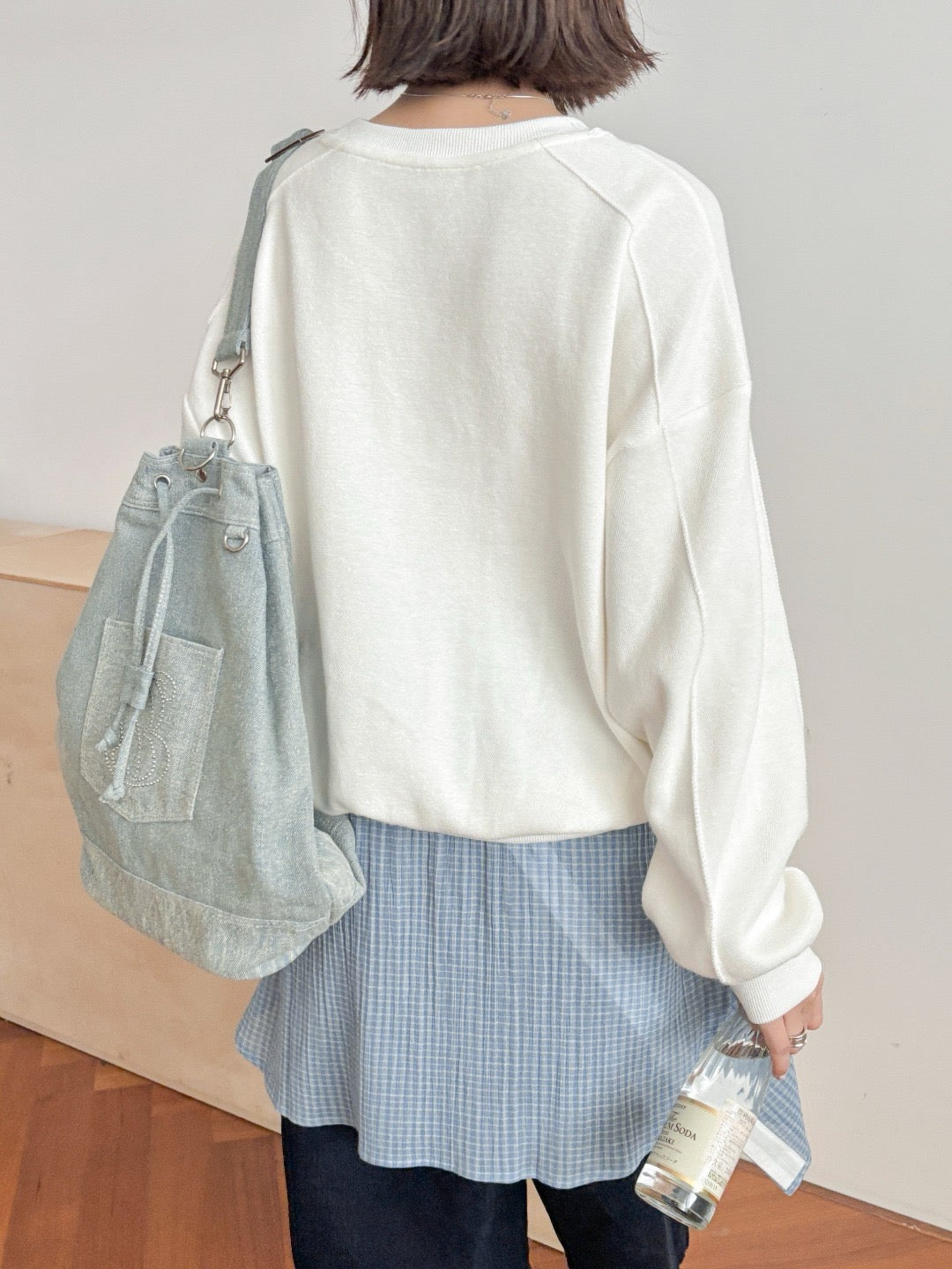 17a34 Basic crew-neck sweater
