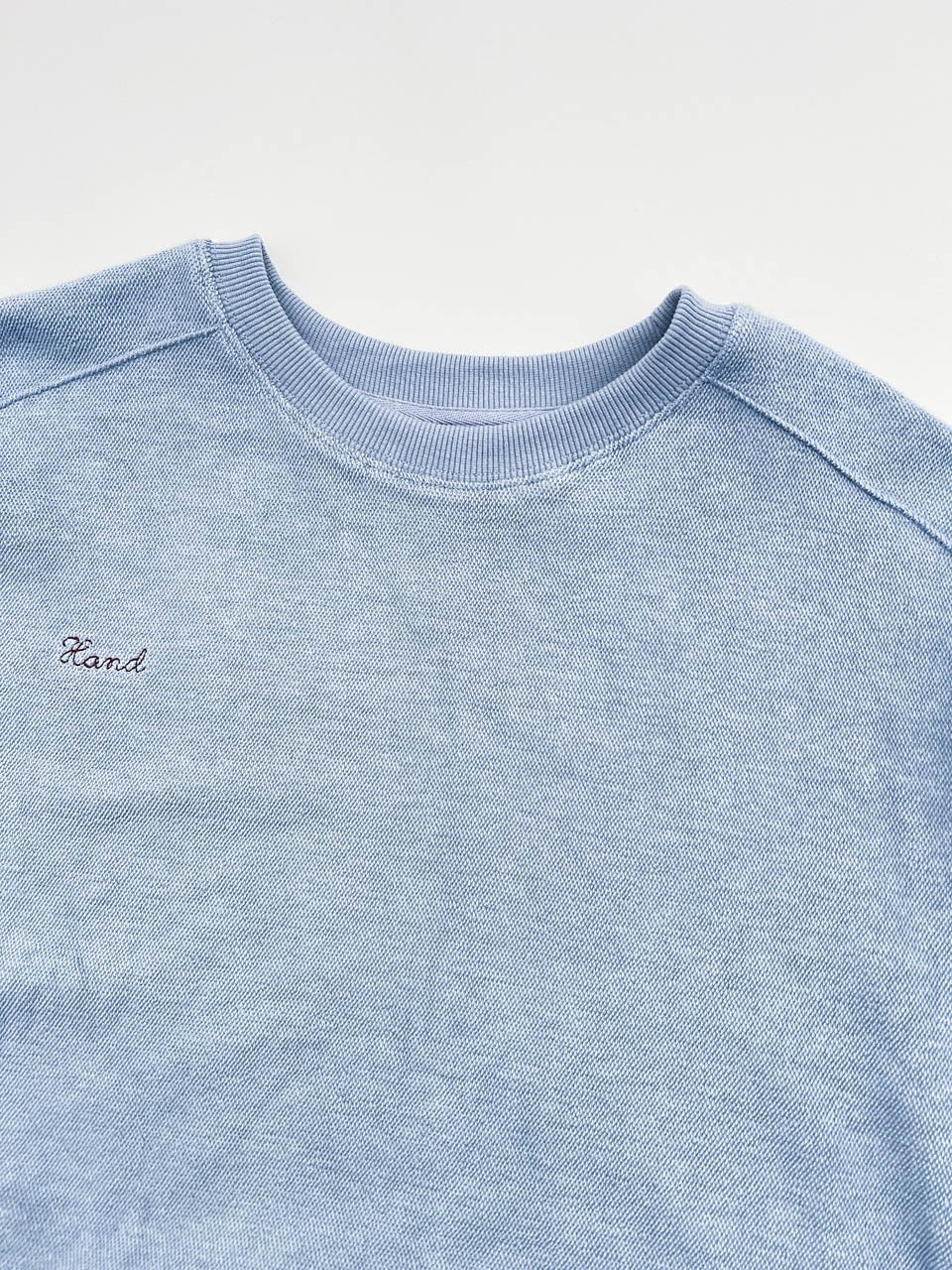 17a34 Basic crew-neck sweater