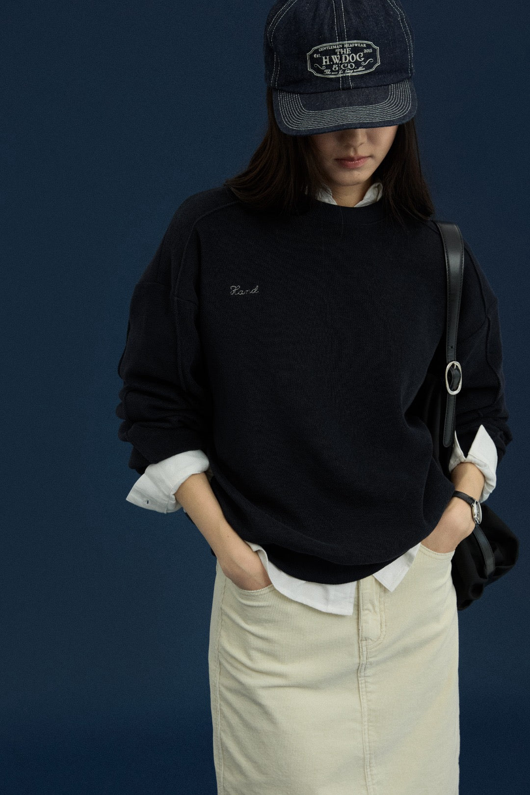 17a34 Basic crew-neck sweater