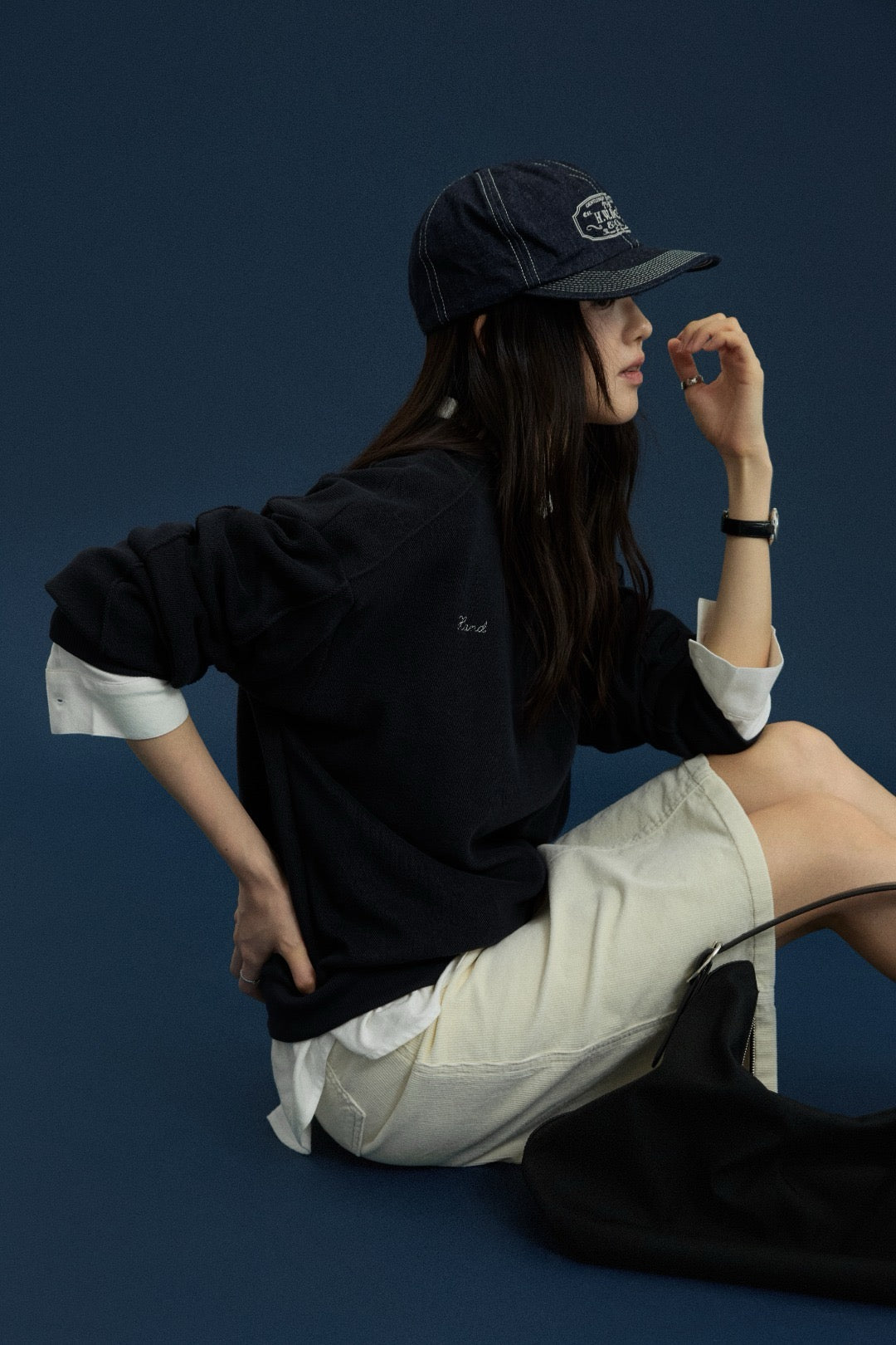 17a34 Basic crew-neck sweater