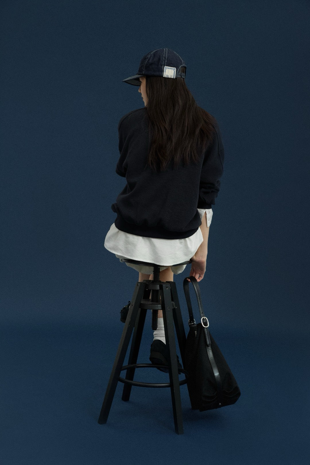17a34 Basic crew-neck sweater