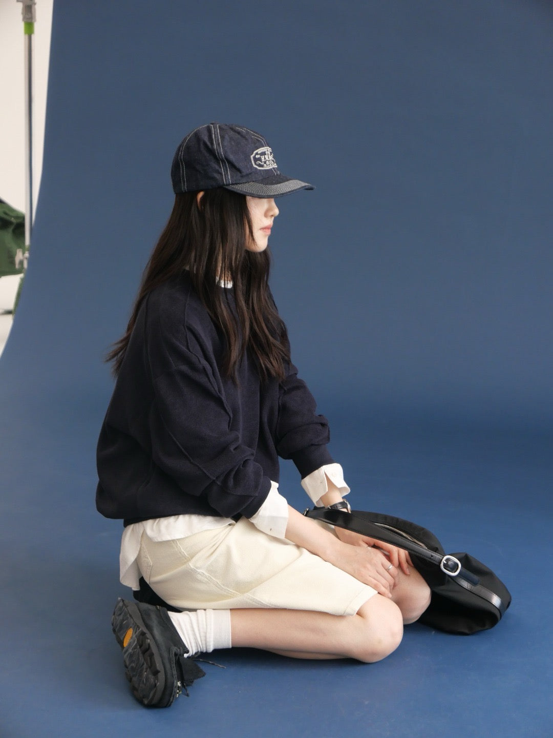 17a34 Basic crew-neck sweater
