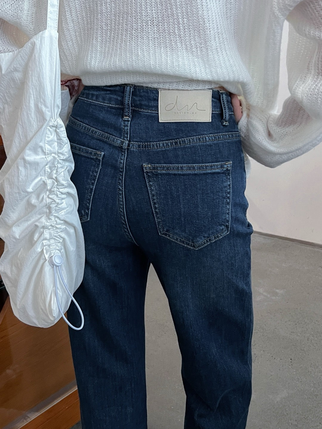 17q25 Basic baggy jeans