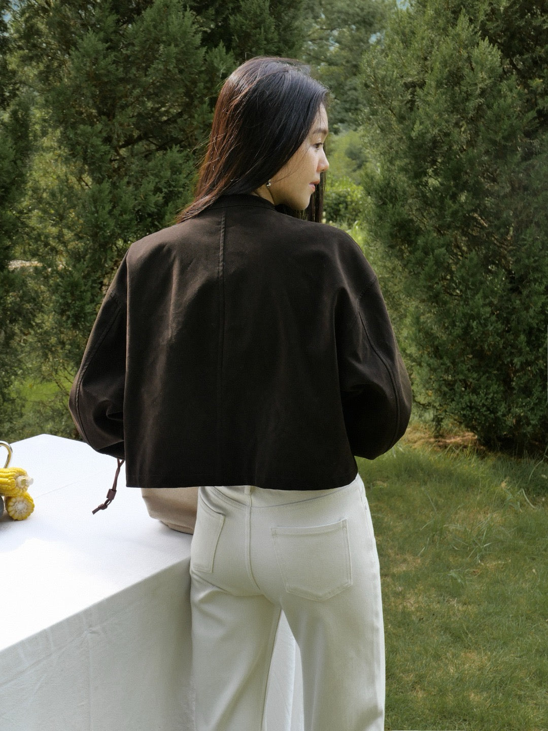 17a22 Short leather jacket with stand collar