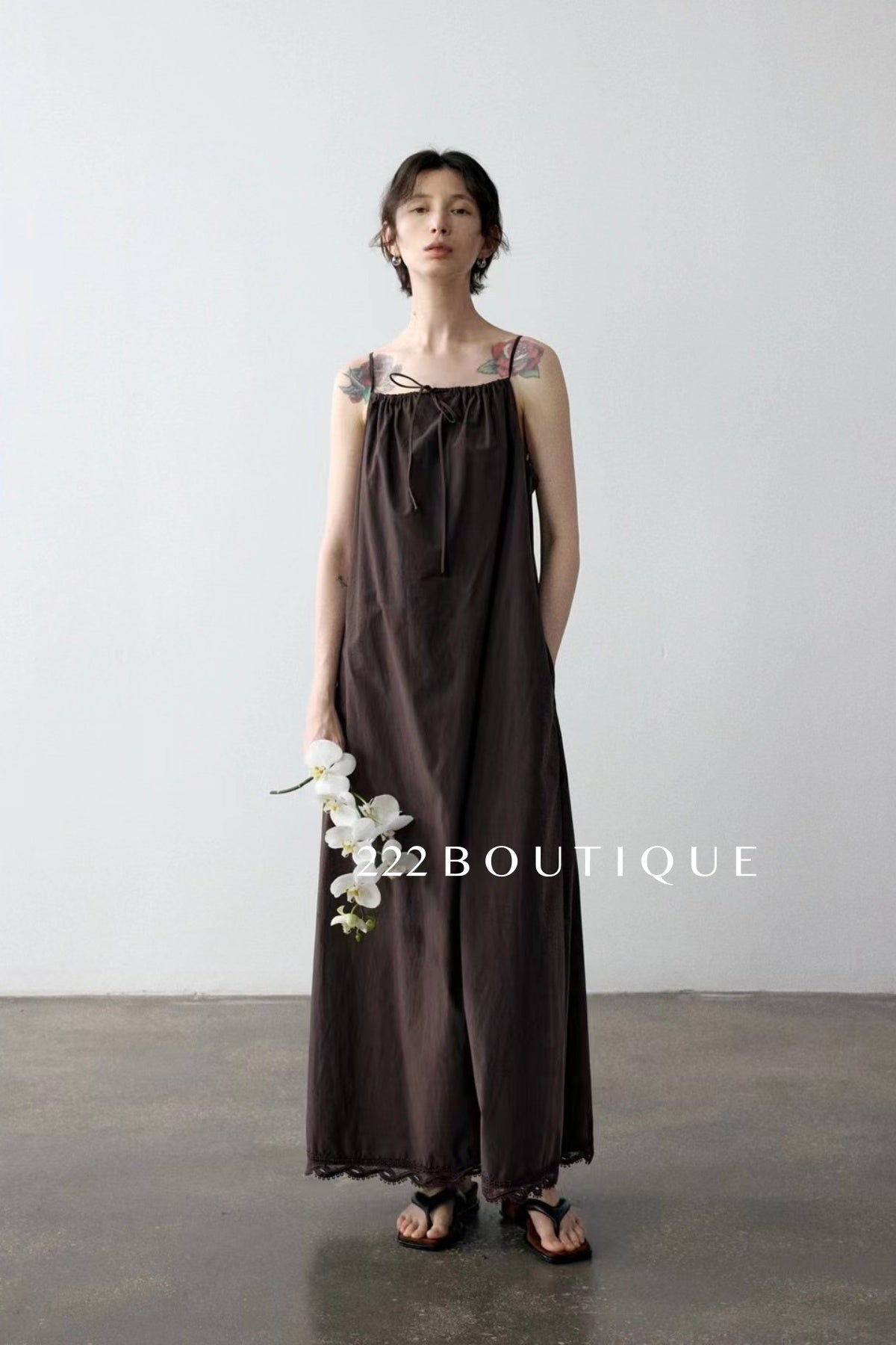 15v16 Lace-trim cami dress – soft, flowy, adjustable