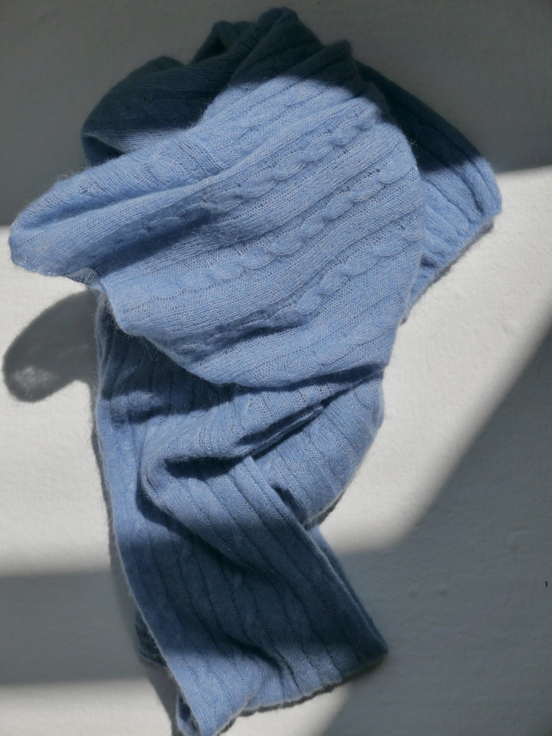 17a38 Whisper thin cashmere sweater
