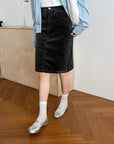 17v2 Corduroy midi skirt
