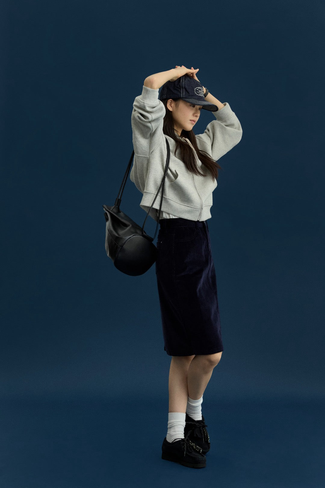 17v2 Corduroy midi skirt