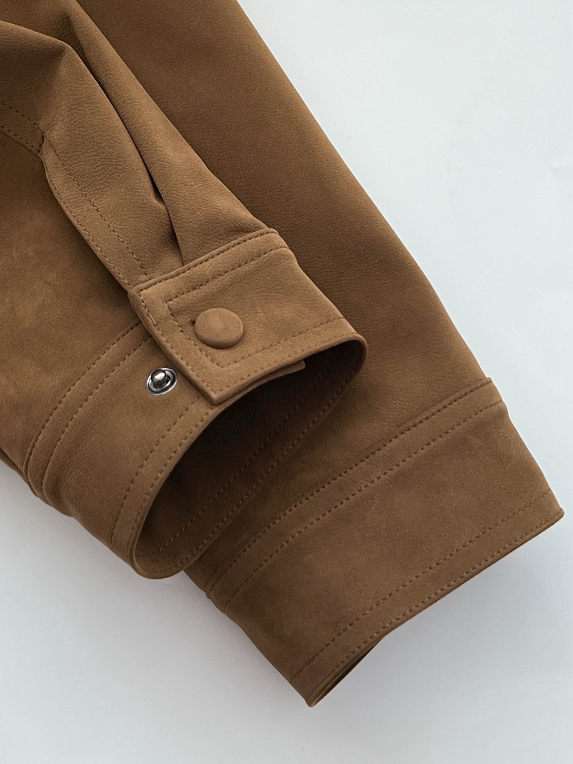 17a39 Long leather coat