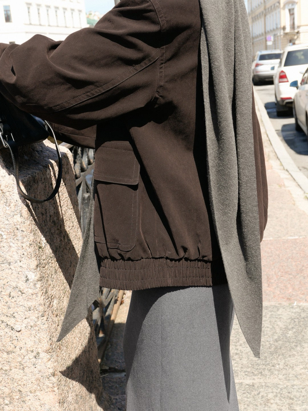 17a39 Long leather coat
