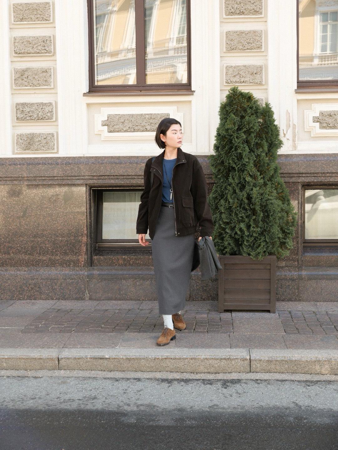 17a39 Long leather coat