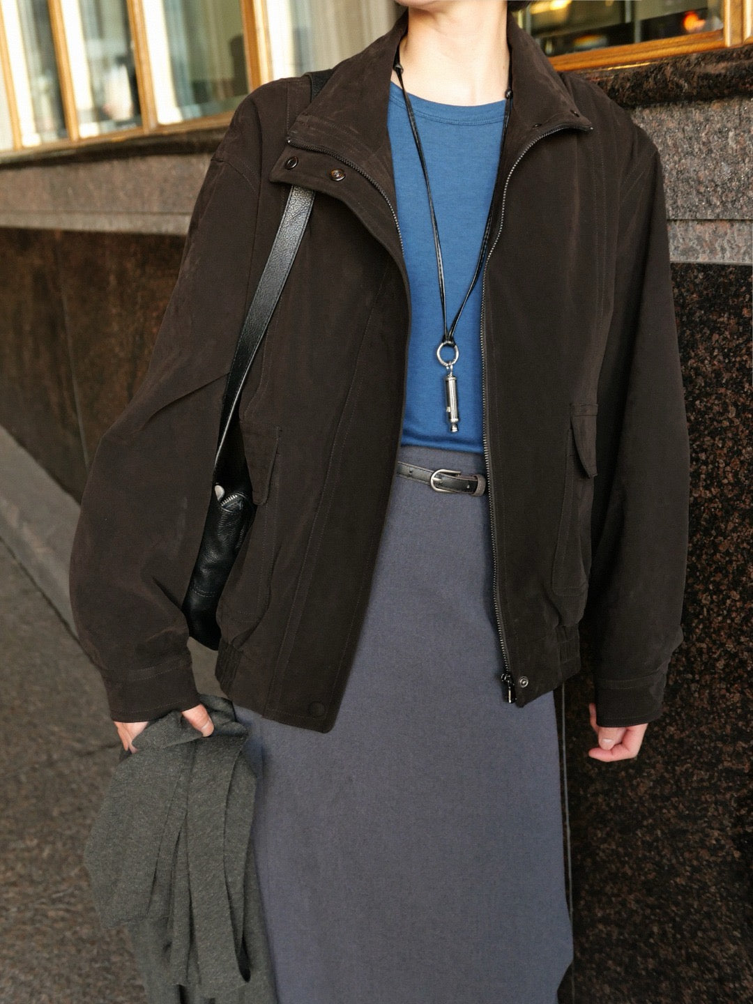 17a39 Long leather coat