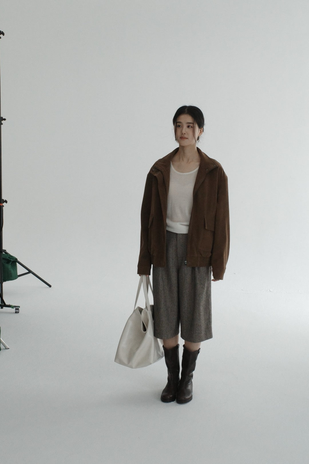 17a39 Long leather coat