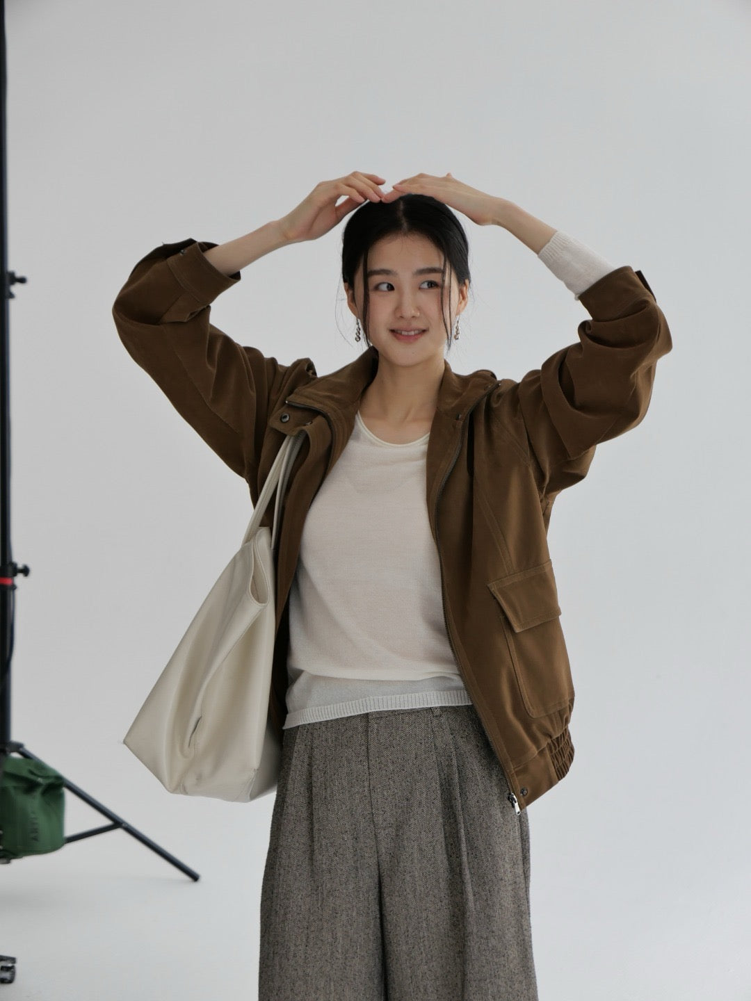 17a39 Long leather coat