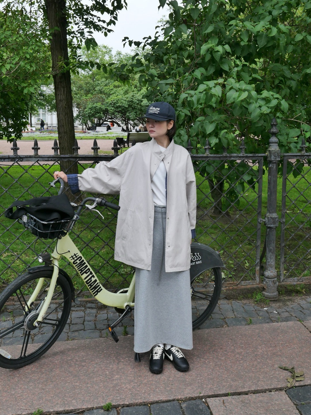17a48 222 Boutique trench coat with check lining