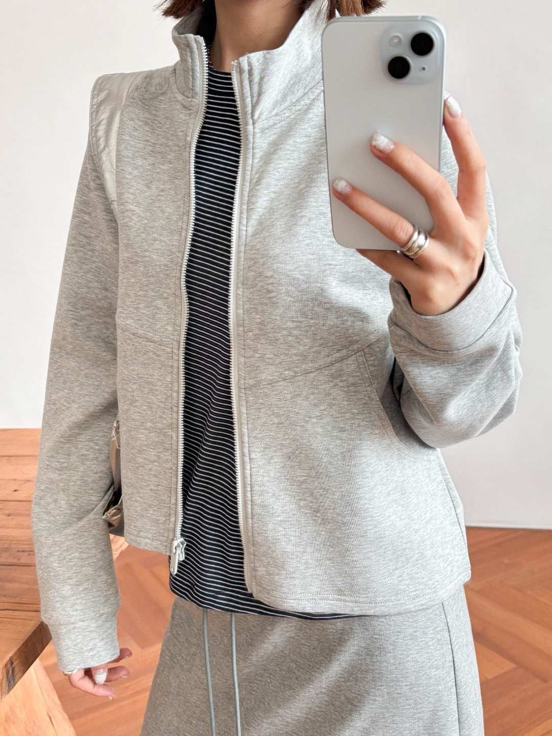 17a40 Basic Korean spandex jacket