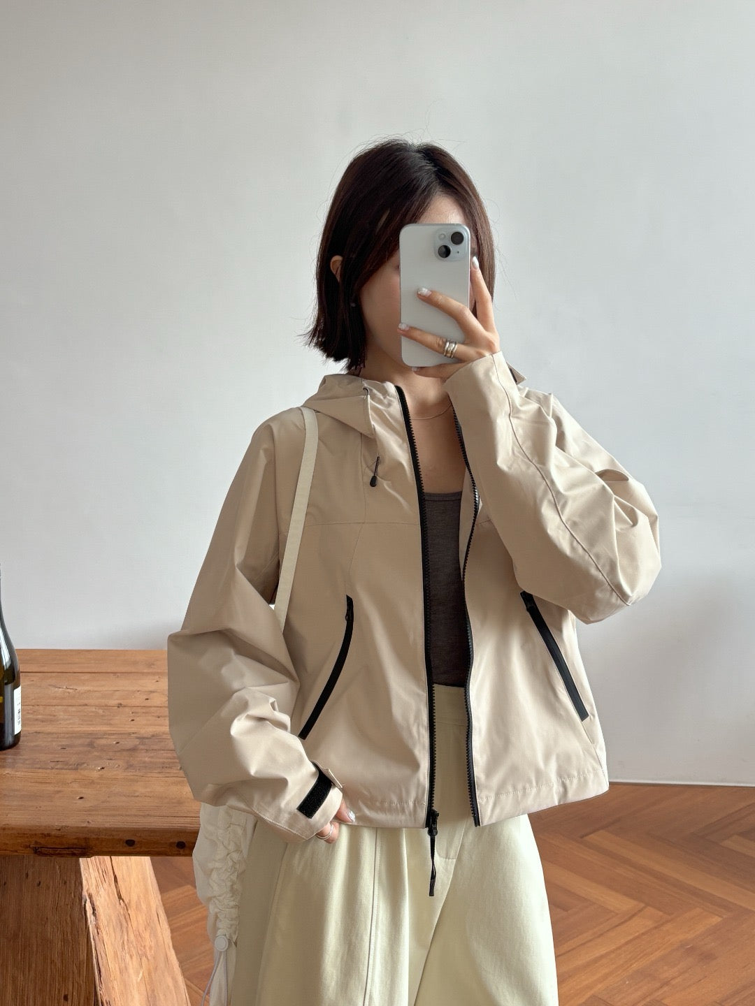 17a42 Basic windbreaker jacket