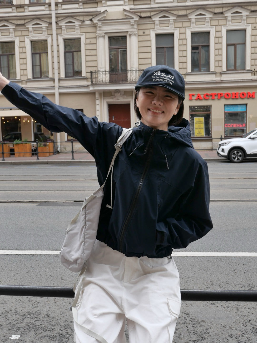 17a42 Basic windbreaker jacket