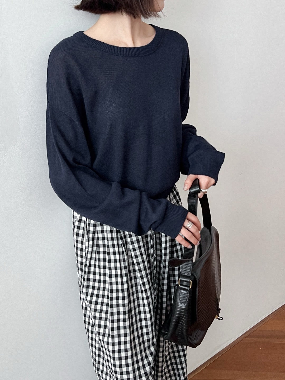 17a21 Basic Mongtoghi cashmere top