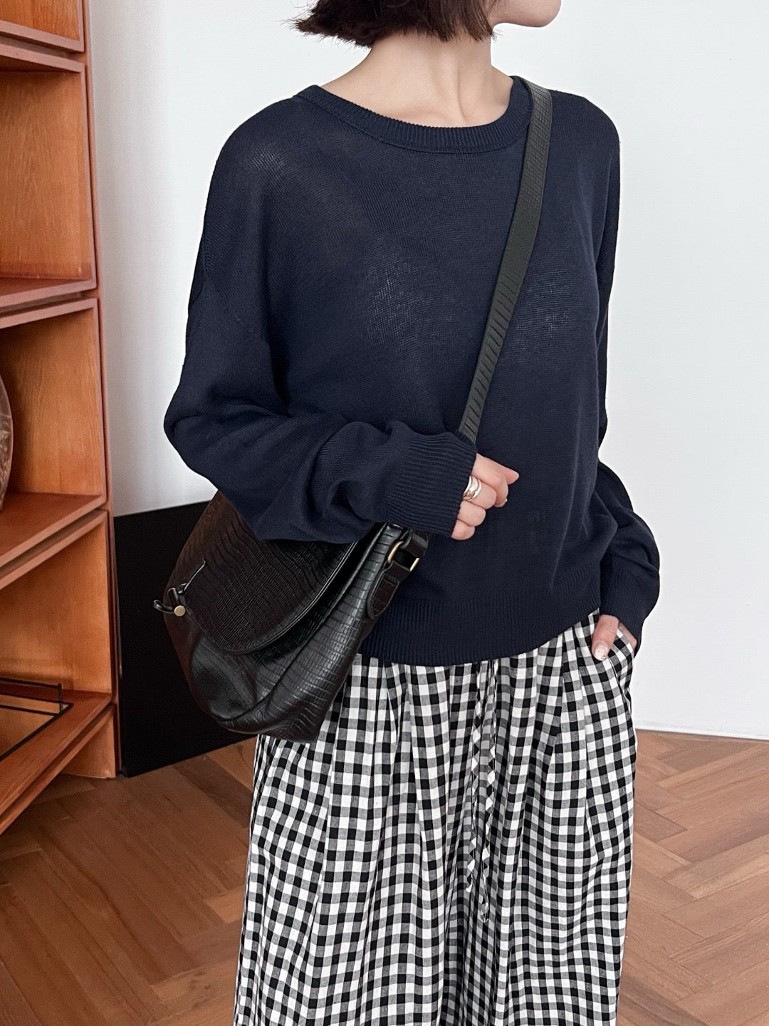 17a21 Basic Mongtoghi cashmere top