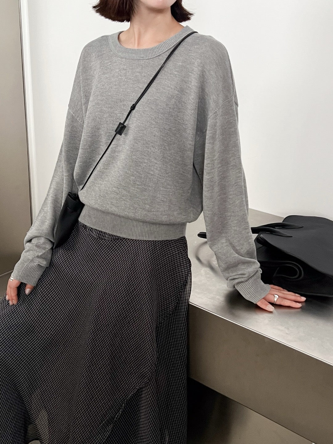 17a21 Basic Mongtoghi cashmere top